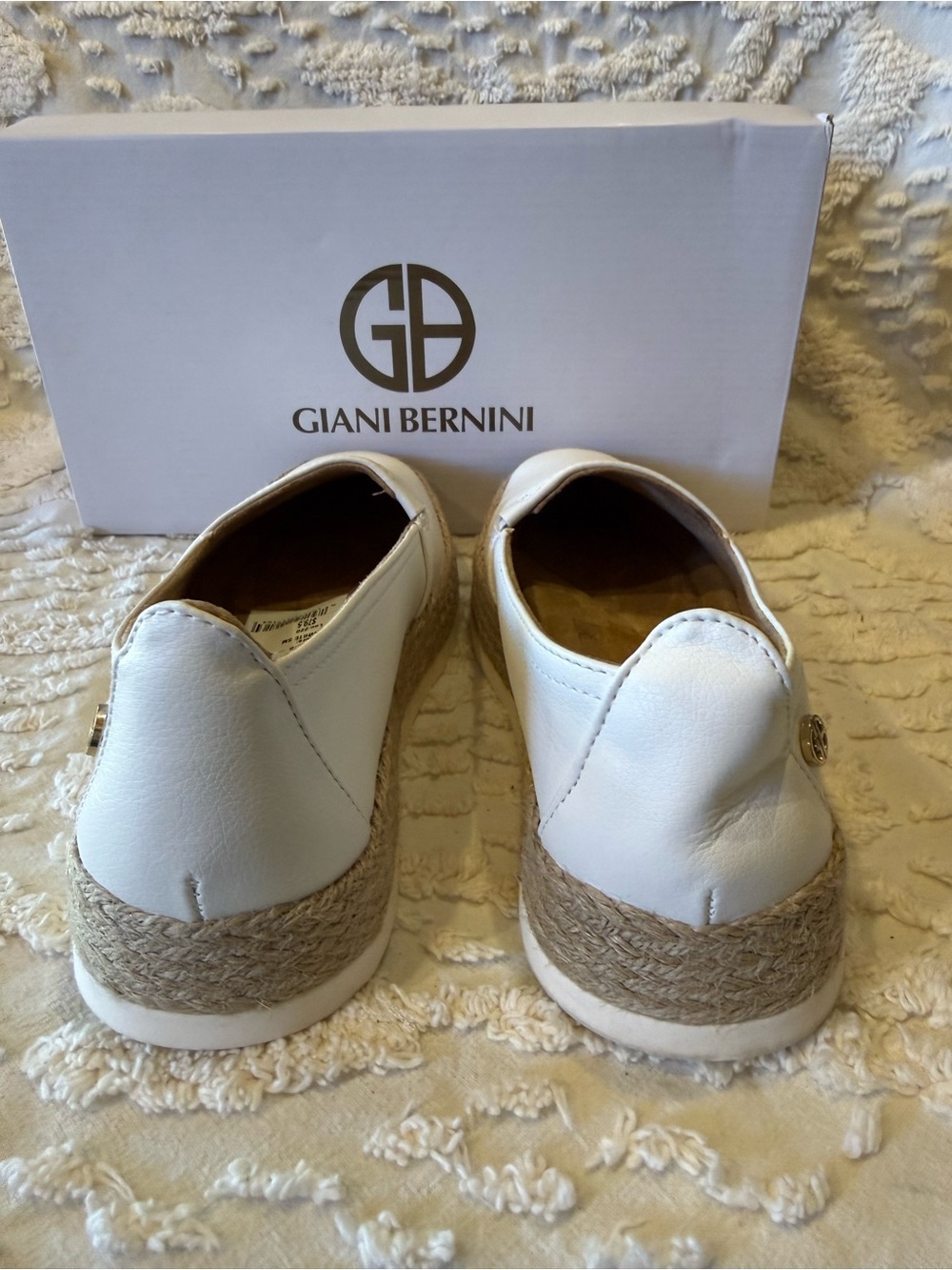 Giani Bernini White Slip-On Espadrille Flats#656 - Picture 4 of 5